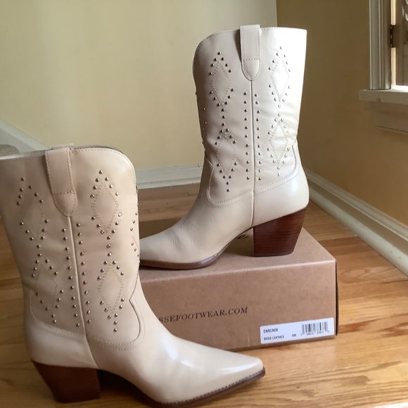 Matisse Cascade Leather Western Block Heel Boots Beige SZ 9 - Picture 11 of 16